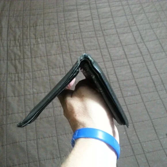 Vintage LV Louis Vuitton Epi Leather Wallet Bifold Unisex Women's Men's - Picture 6 of 14